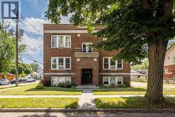 1495 GLADSTONE AVENUE Unit# 306 Windsor, ON N8X 2P9