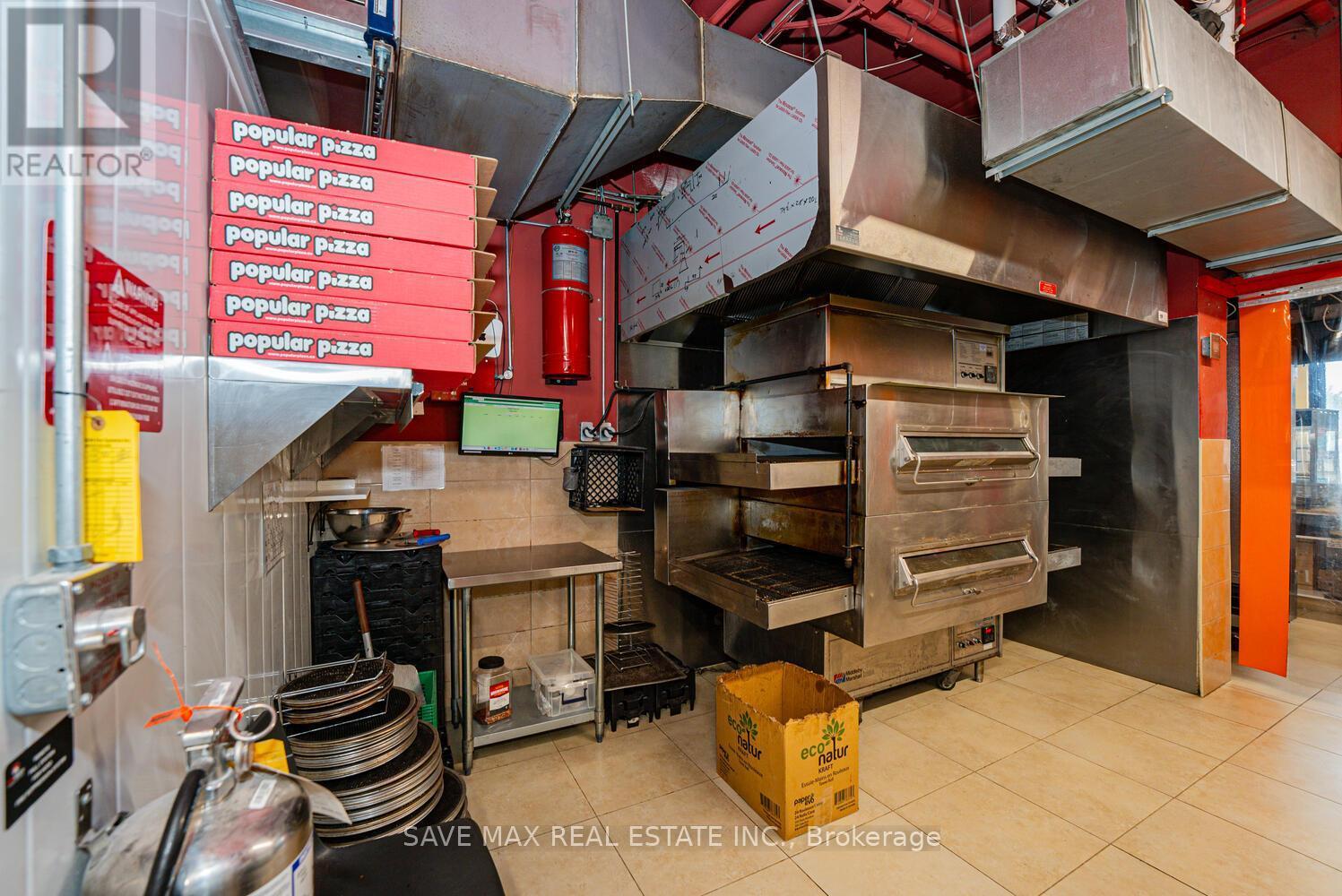 4 - 330 Philip Street W, Waterloo, ON