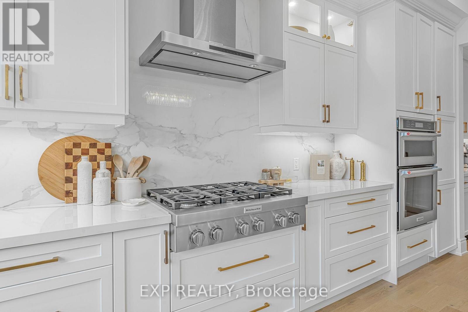 3978 Highland Park Drive, Lincoln, ON - Indoor Photo Showing Kitchen