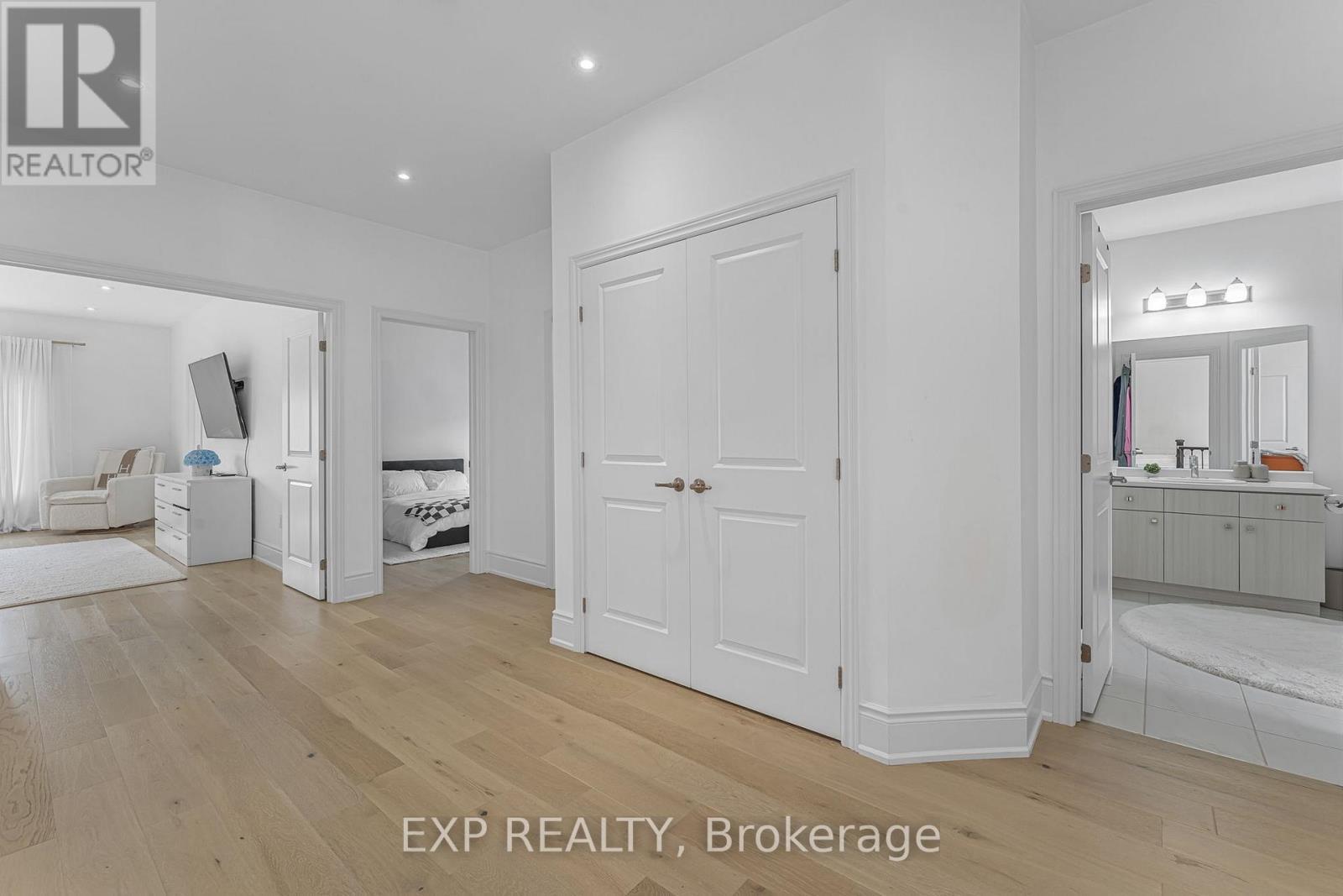 3978 Highland Park Drive, Lincoln, ON - Indoor Photo Showing Other Room