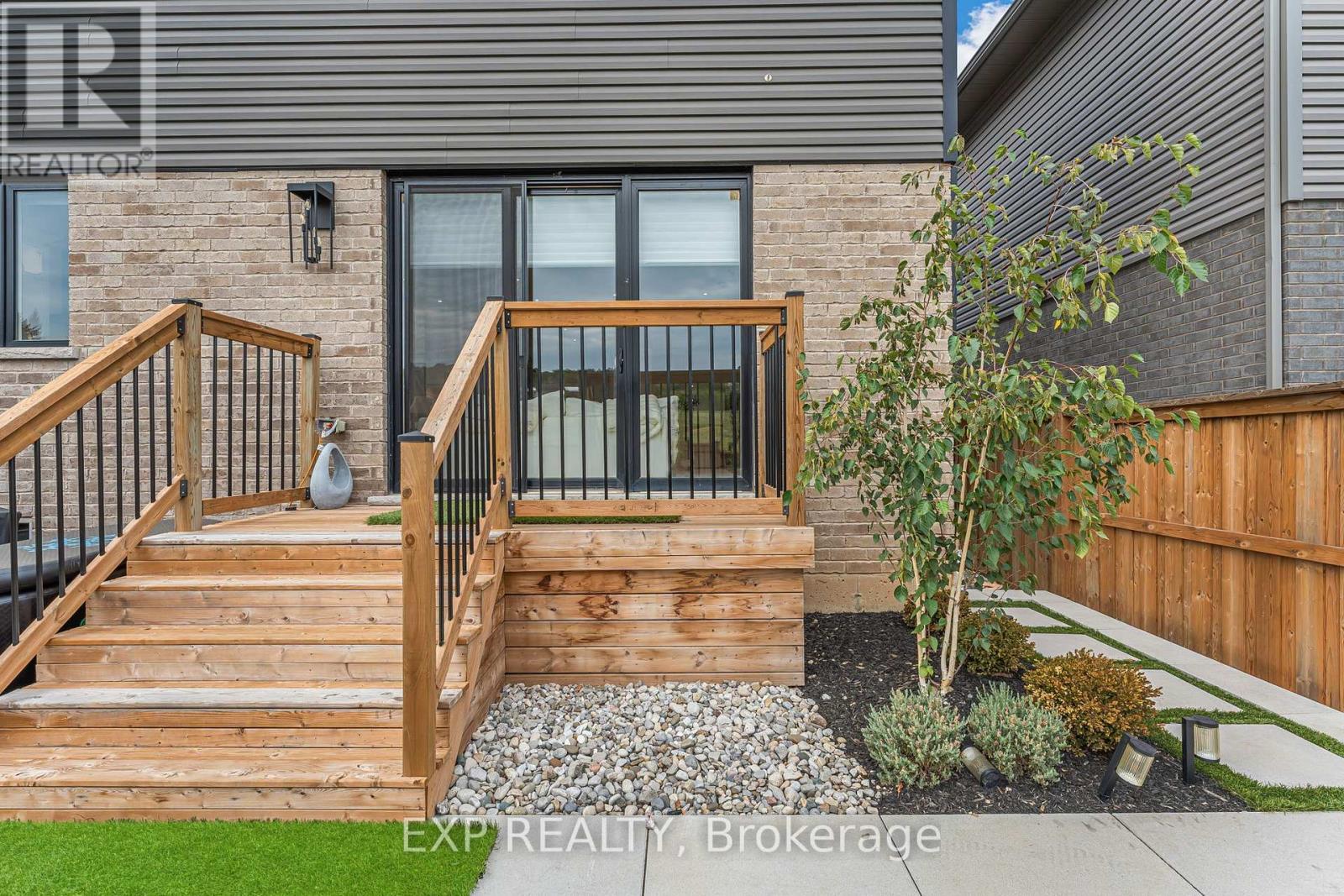 3978 Highland Park Drive, Lincoln, ON - Outdoor With Exterior