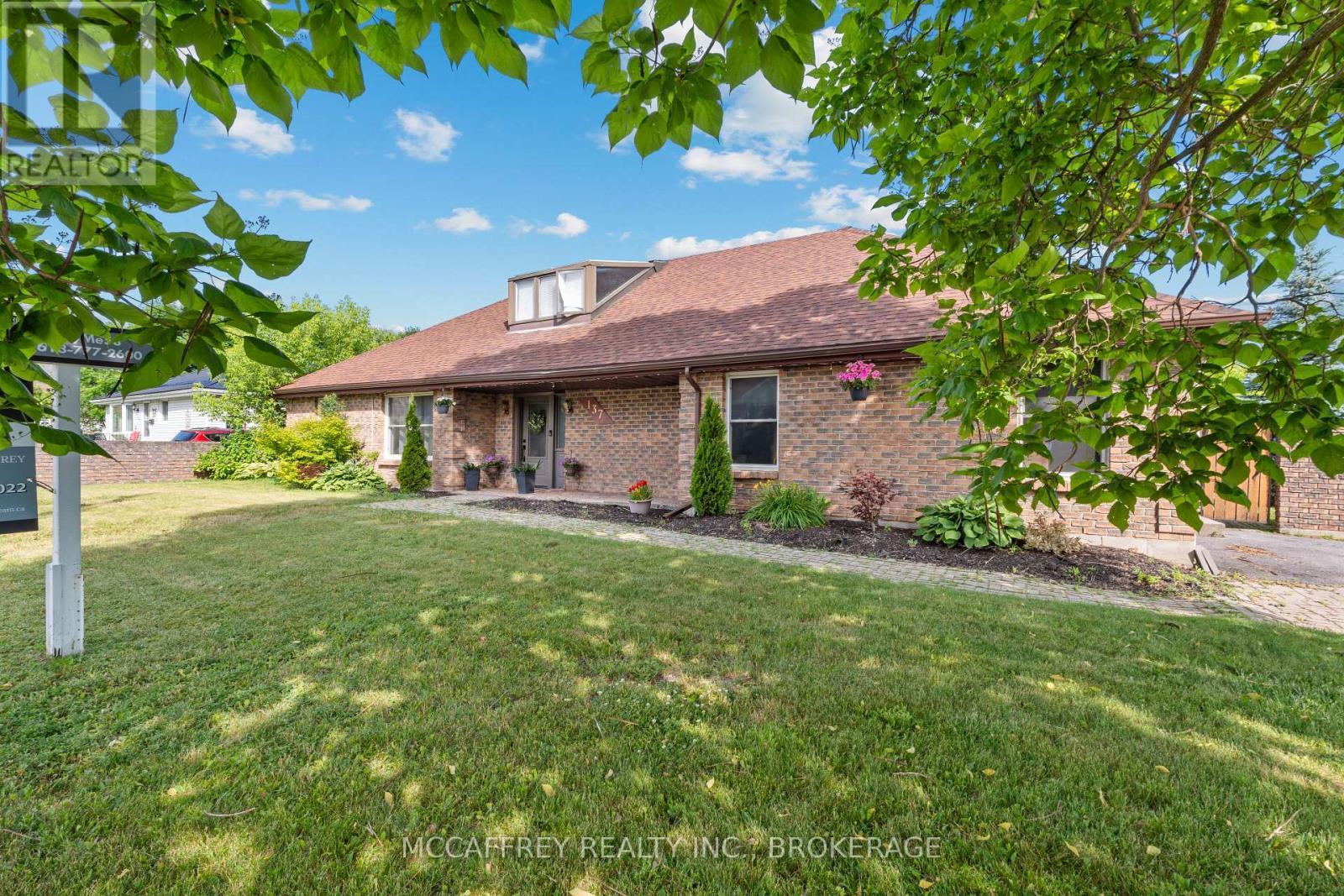 137 Thomas Street W, Greater Napanee (Greater Napanee), ON - Outdoor