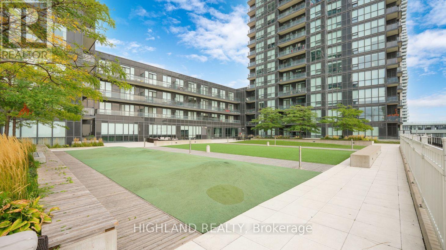 2410 - 510 Curran Place, Mississauga, ON - Outdoor With Facade