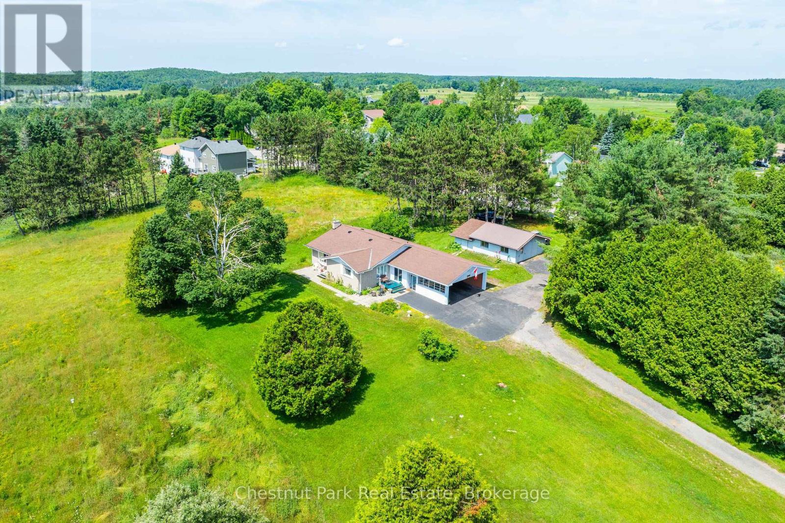 8 Dandelion Lane, Bracebridge (Monck (Bracebridge)), ON - Outdoor With View