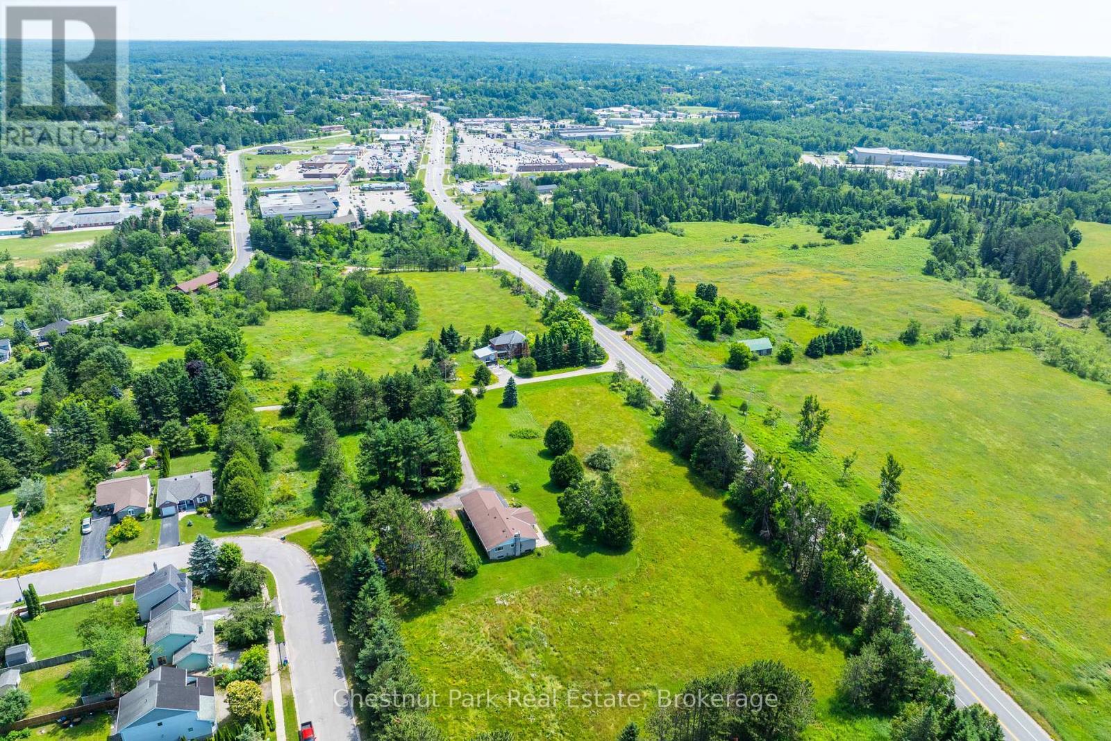 8 Dandelion Lane, Bracebridge (Monck (Bracebridge)), ON - Outdoor With View