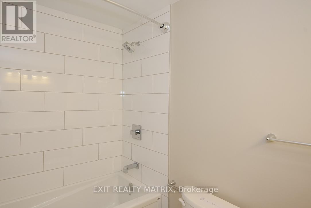 1429 Meadow Drive, Ottawa, ON