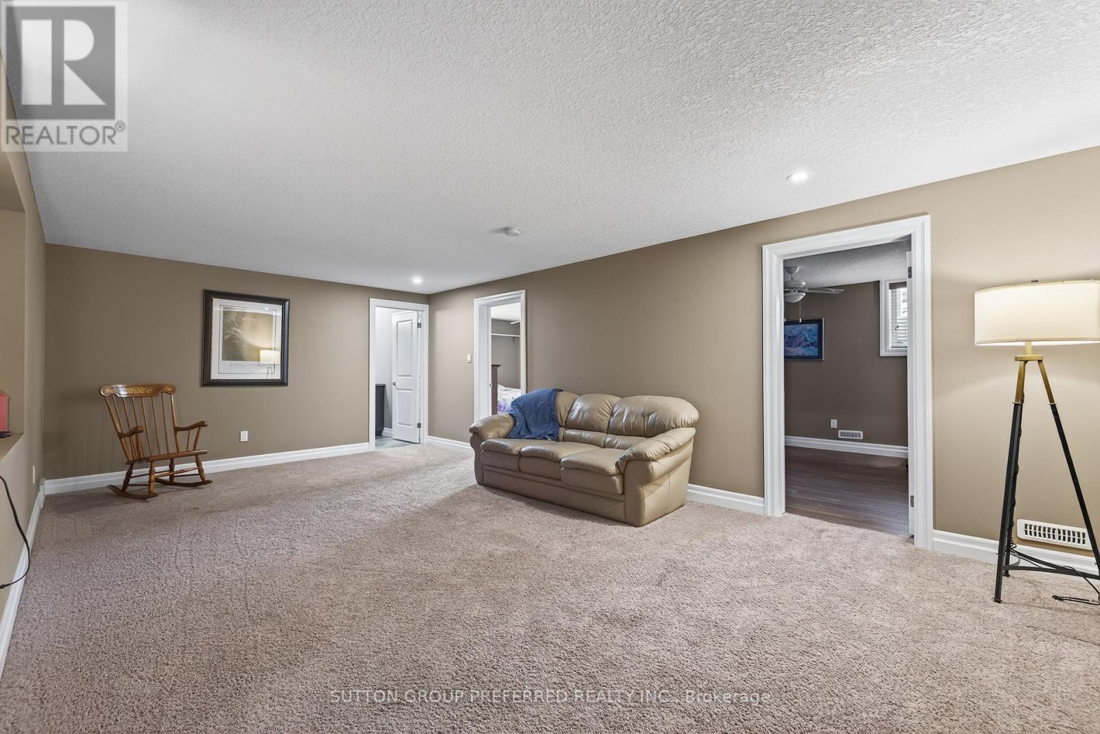 6 - 4700 Hamilton Road, Thames Centre (Dorchester), ON - Indoor