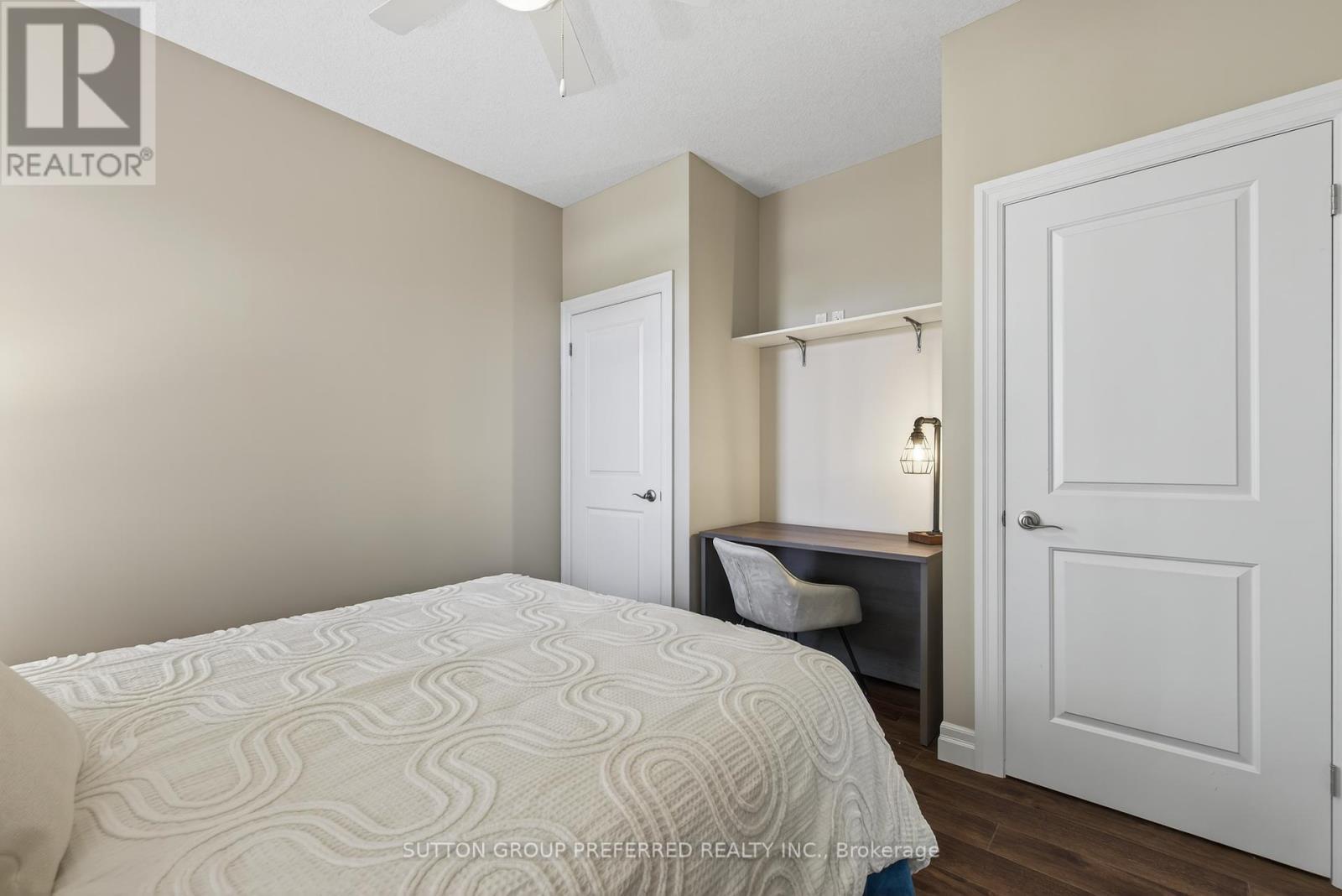 6 - 4700 Hamilton Road, Thames Centre (Dorchester), ON - Indoor Photo Showing Bedroom