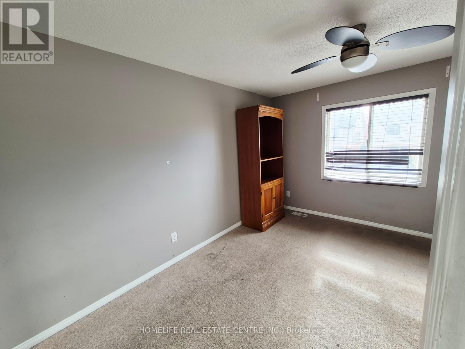 7 Swartz Street, Kitchener, ON - Indoor Photo Showing Other Room