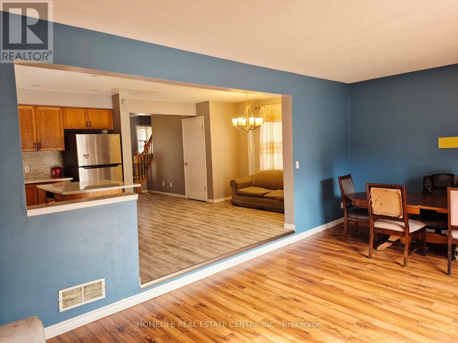 7 Swartz Street, Kitchener, ON - Indoor