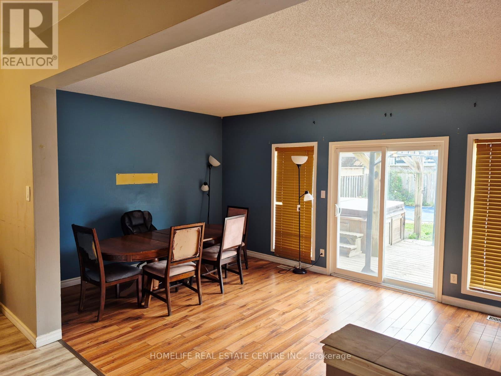 7 Swartz Street, Kitchener, ON - Indoor