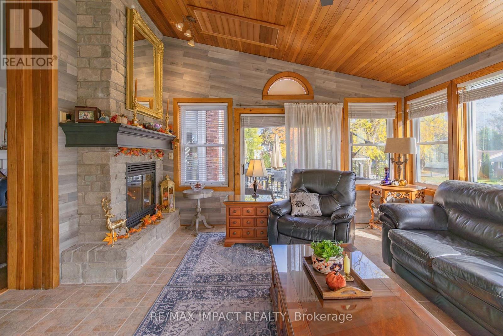 33 Division Street, Cramahe (Colborne), ON - Indoor Photo Showing Living Room With Fireplace