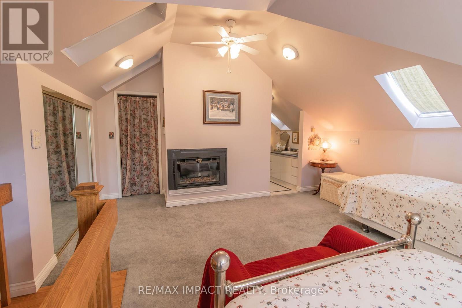 33 Division Street, Cramahe (Colborne), ON - Indoor With Fireplace