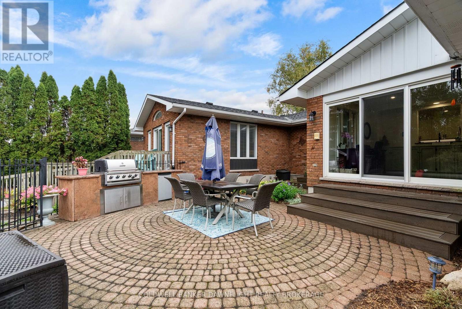 399 Pryde Boulevard, South Huron (Exeter), ON - Outdoor With Deck Patio Veranda With Exterior