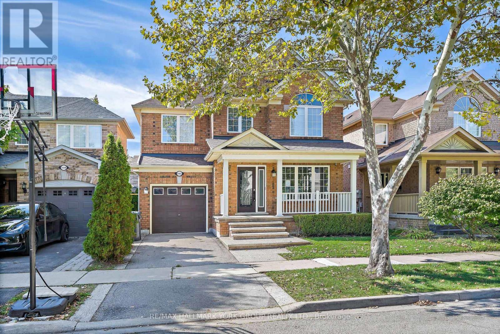 5562 Broadpath Gate, Mississauga, ON - Outdoor With Deck Patio Veranda With Facade