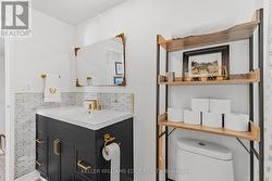 upstairs 4 pc bathroom -