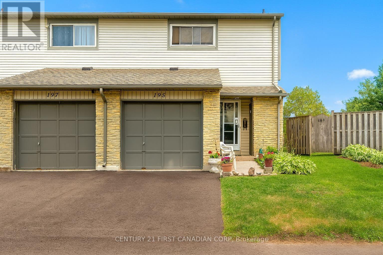 40 - 195 Deveron Crescent, London South (South T), ON - Outdoor