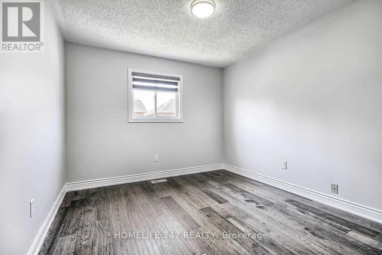 32 Poplar Plains Road, Brampton, ON - Indoor Photo Showing Other Room