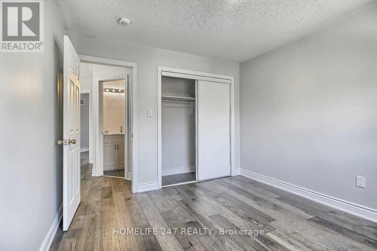 32 Poplar Plains Road, Brampton, ON - Indoor Photo Showing Other Room