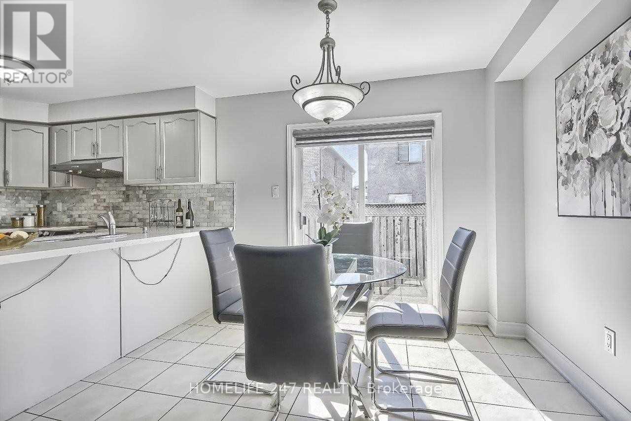 32 Poplar Plains Road, Brampton, ON - Indoor