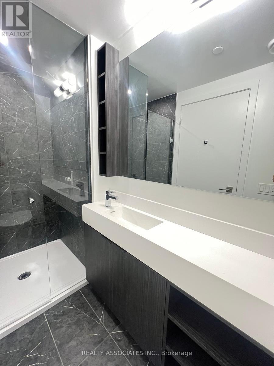 3902 - 82 Dalhousie Street, Toronto, ON - Indoor Photo Showing Bathroom