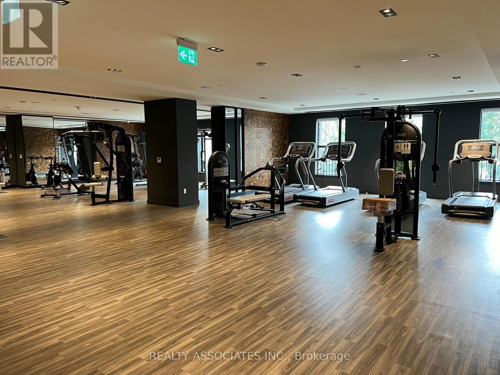 3902 - 82 Dalhousie Street, Toronto, ON - Indoor Photo Showing Gym Room