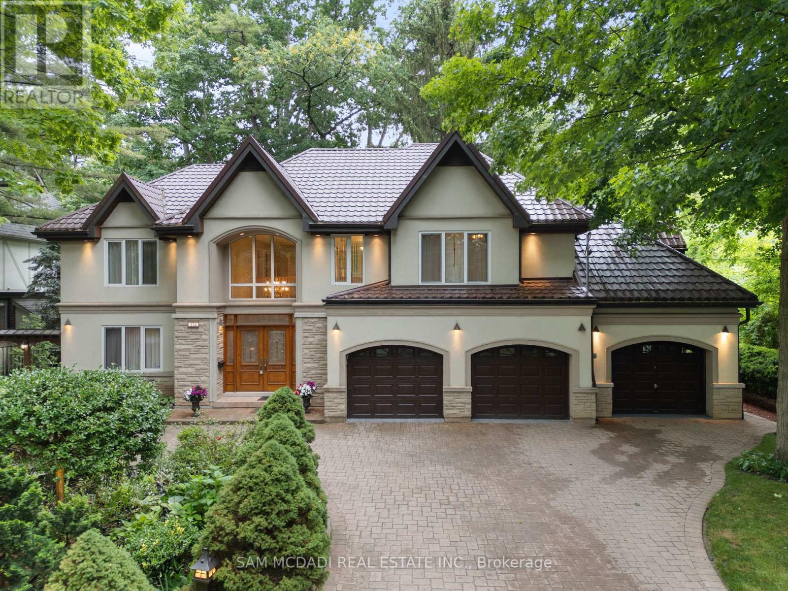 978 Tennyson Avenue, Mississauga, ON - Outdoor With Facade