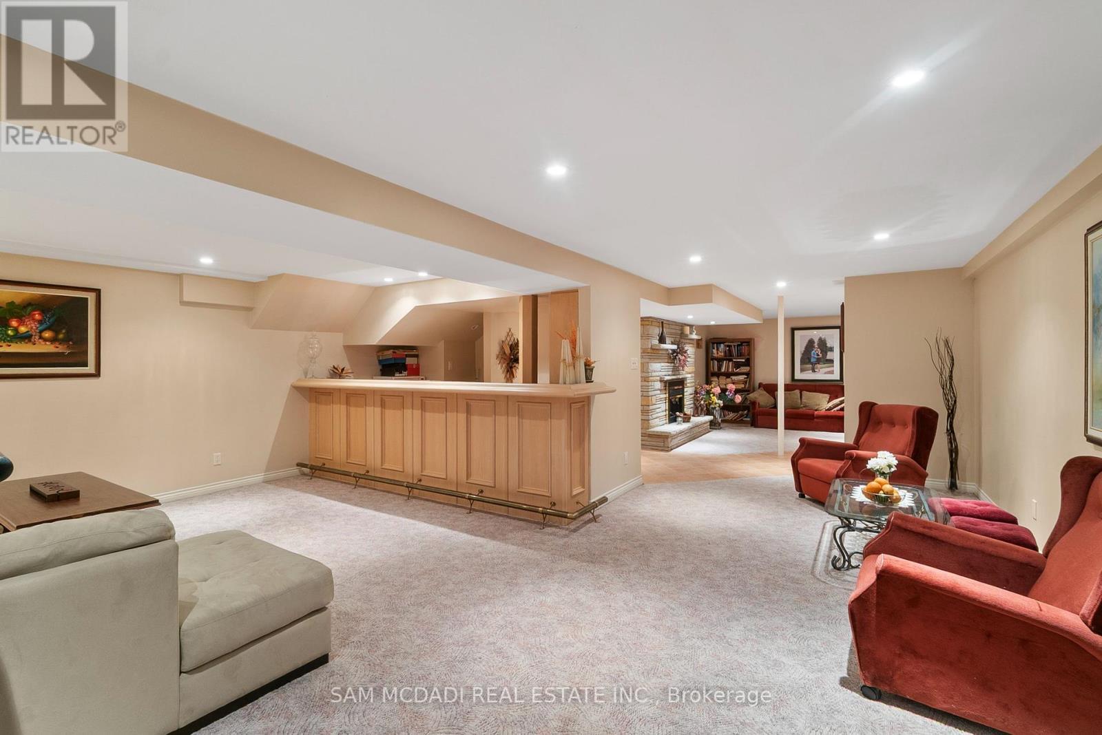 978 Tennyson Avenue, Mississauga, ON - Indoor Photo Showing Other Room