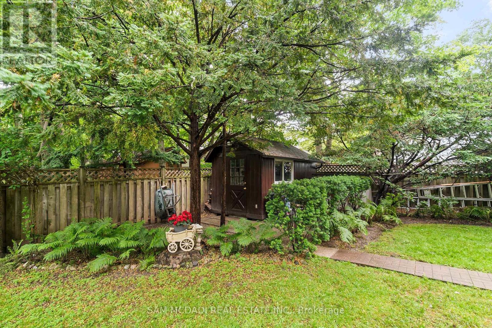 978 Tennyson Avenue, Mississauga, ON - Outdoor