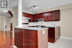 Elegant Kitchen with a large breakfast area -