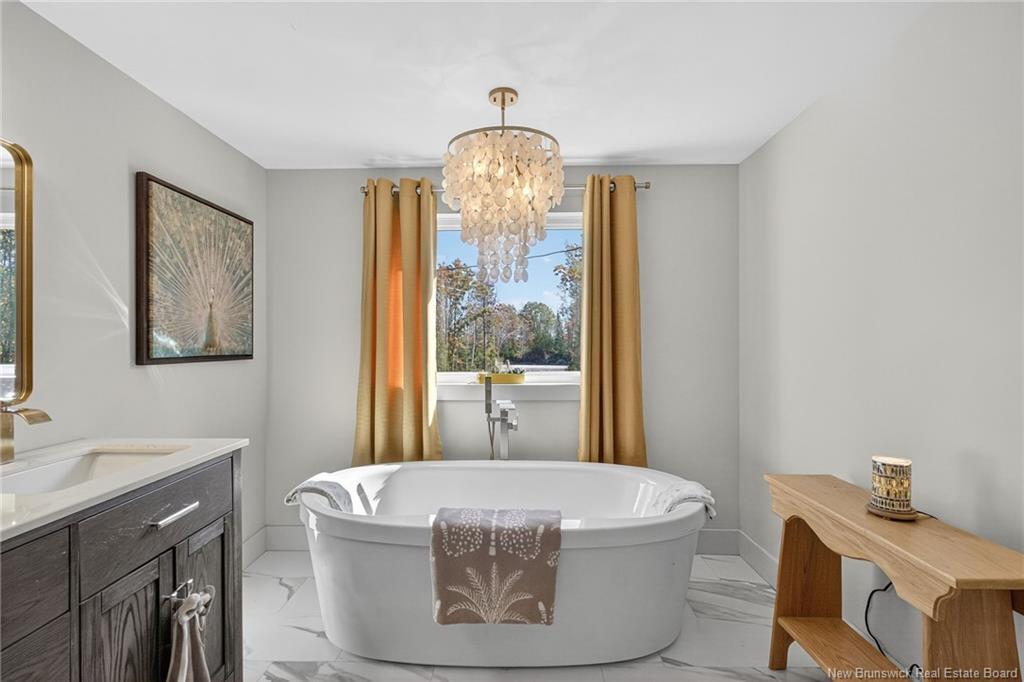 85 Roy Scenic Dr, Irishtown, NB