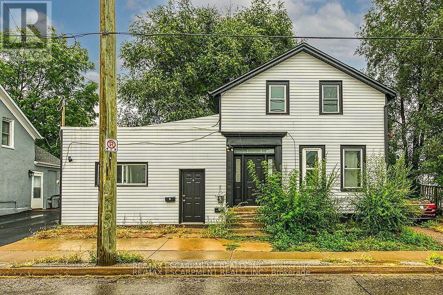 43 Centre Street, St. Catharines, ON - Outdoor