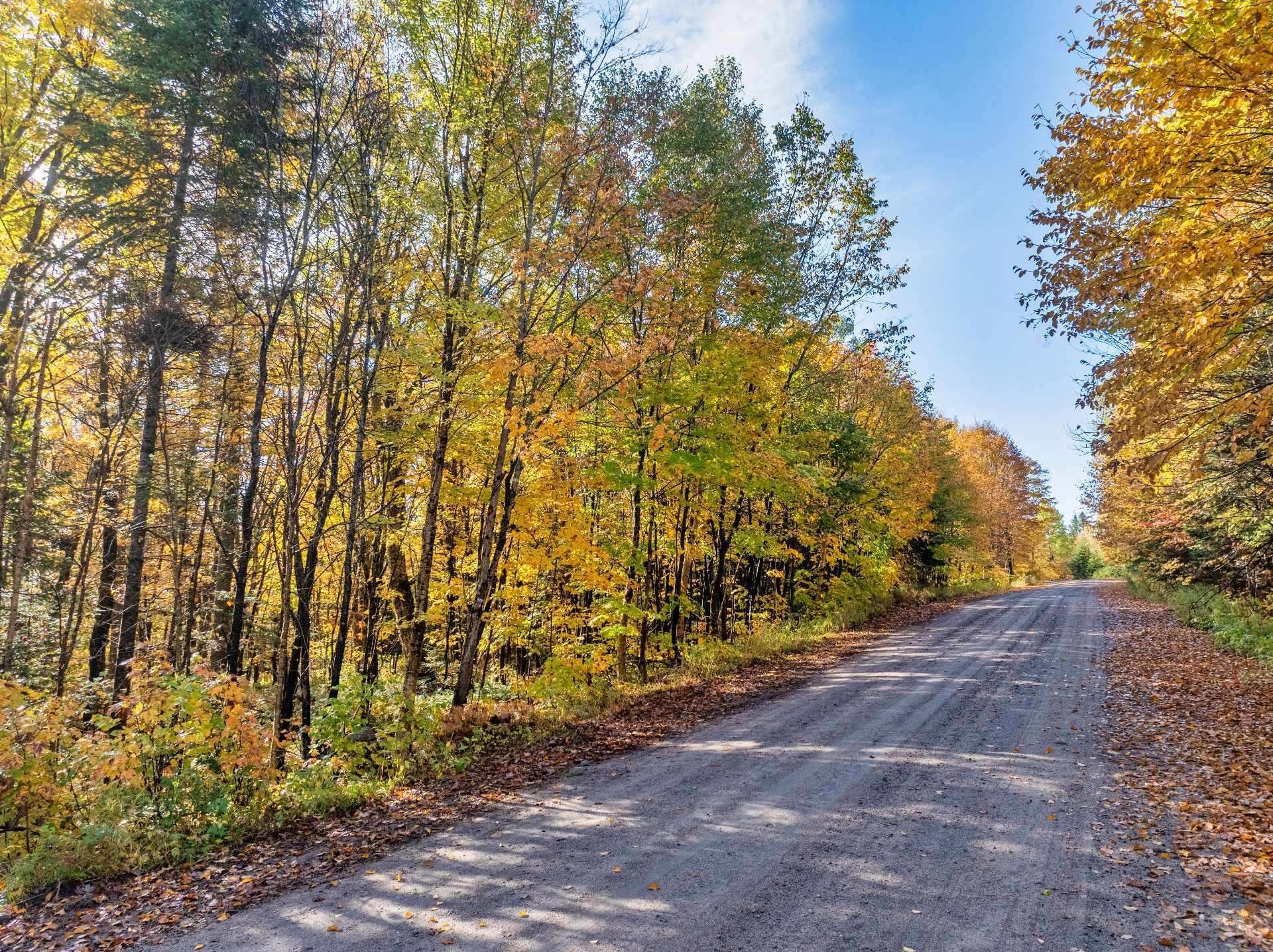 Street - Ch. Val-Mont, Val-Des-Lacs, QC