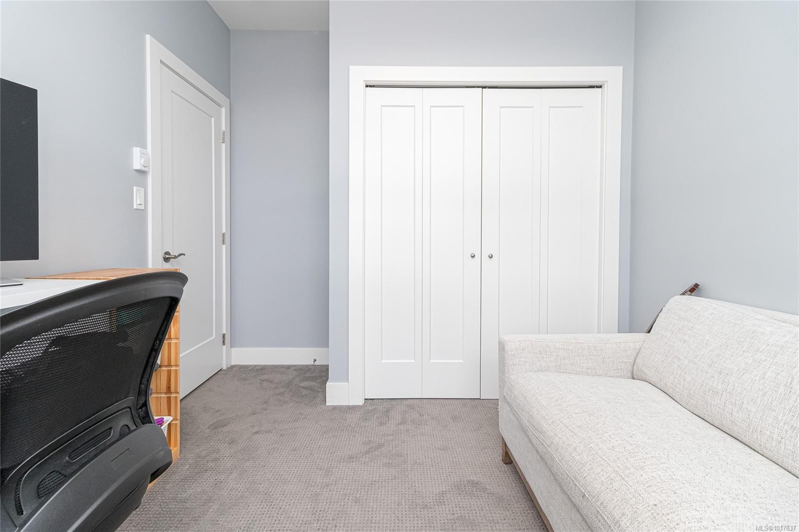 2178 Winfield Dr, Sooke, BC - Indoor Photo Showing Other Room