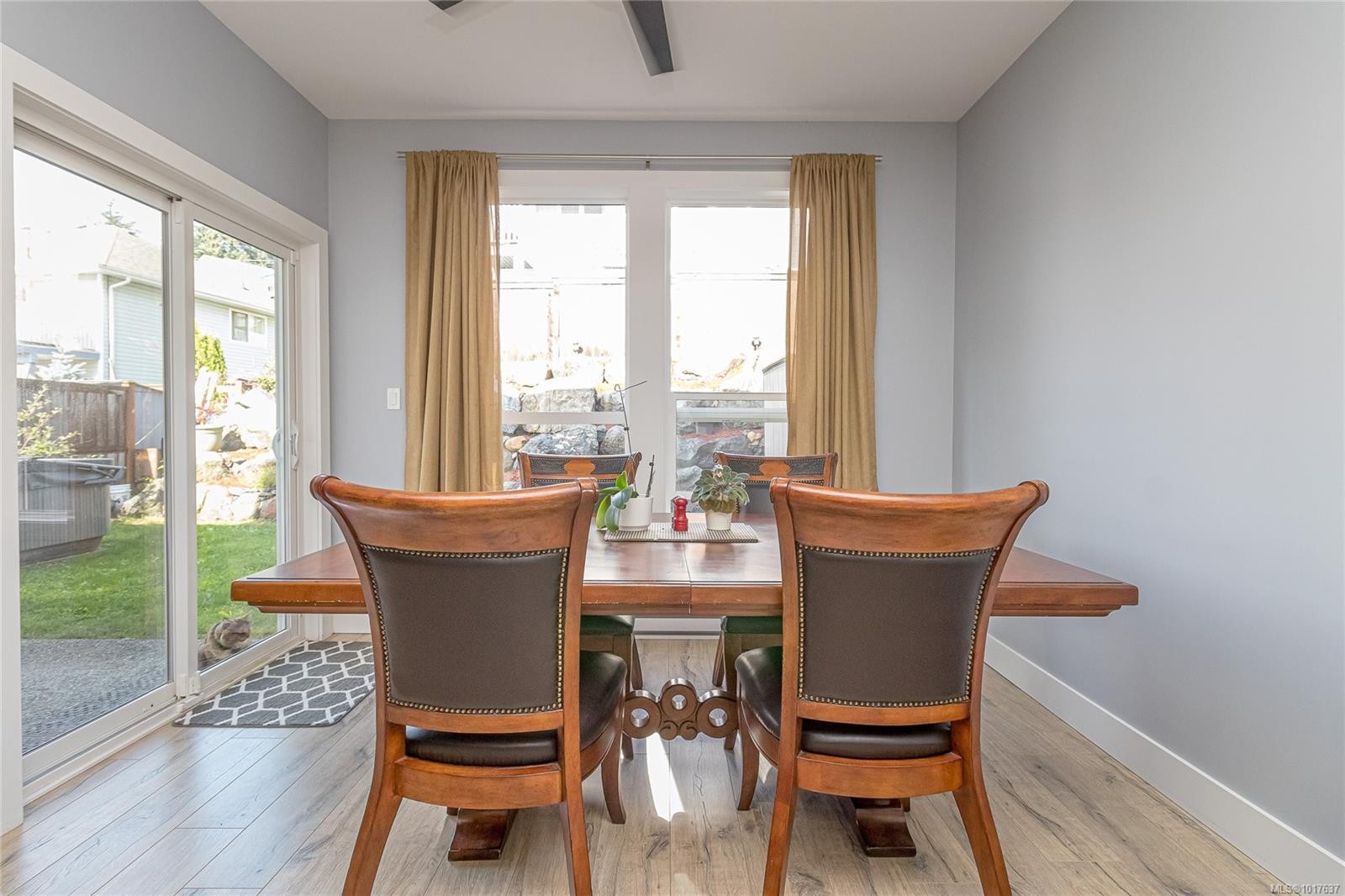 2178 Winfield Dr, Sooke, BC - Indoor Photo Showing Dining Room