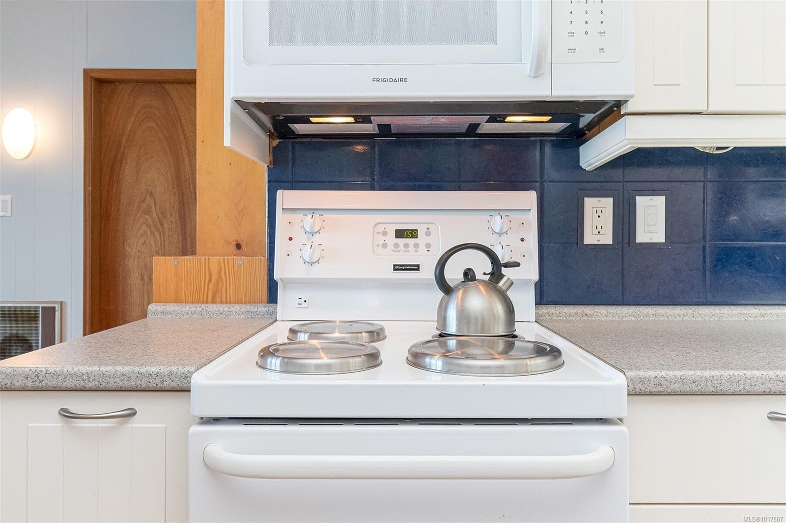 109 Mckenzie Cres, Piers Island, BC