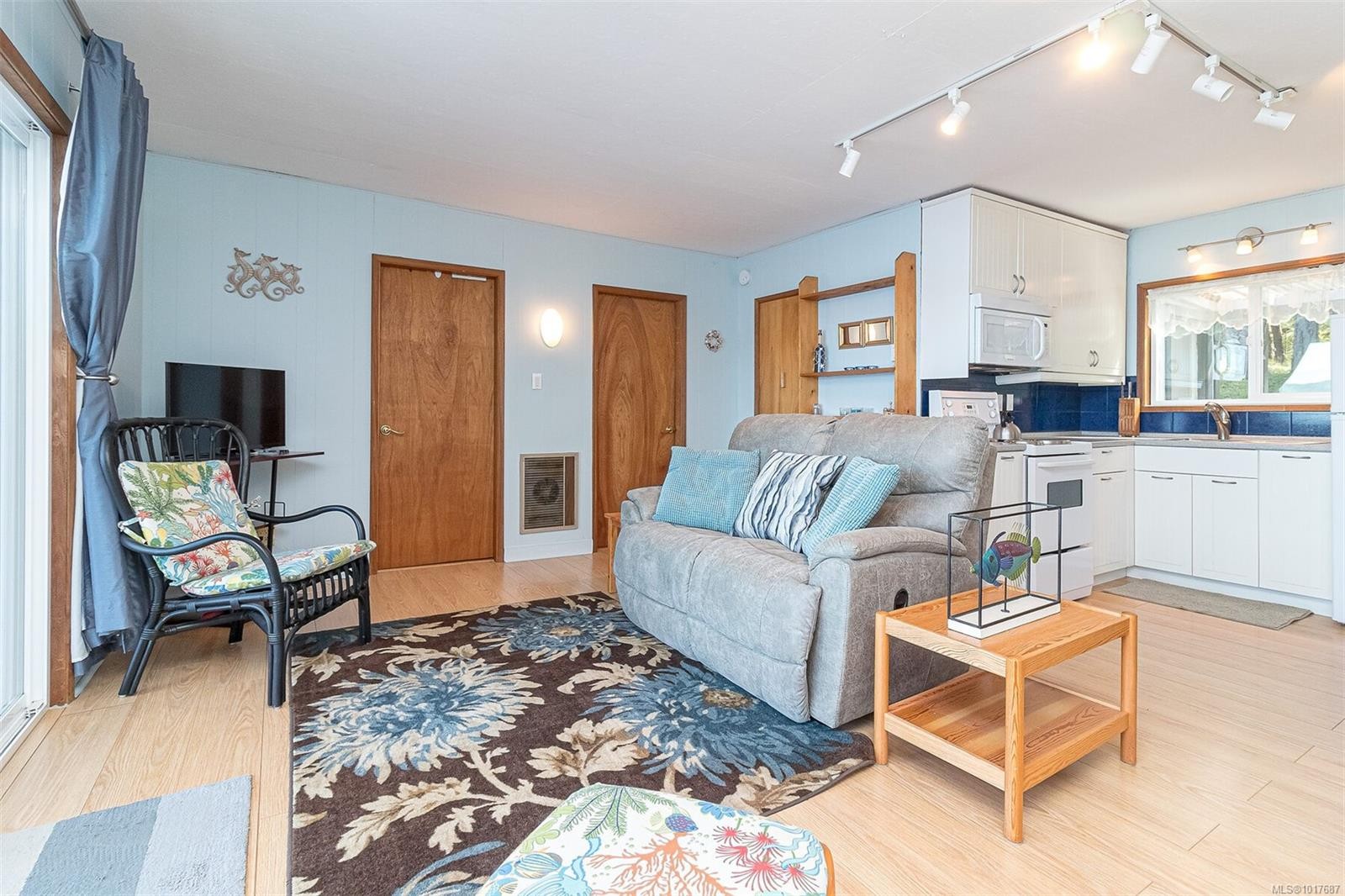 109 Mckenzie Cres, Piers Island, BC