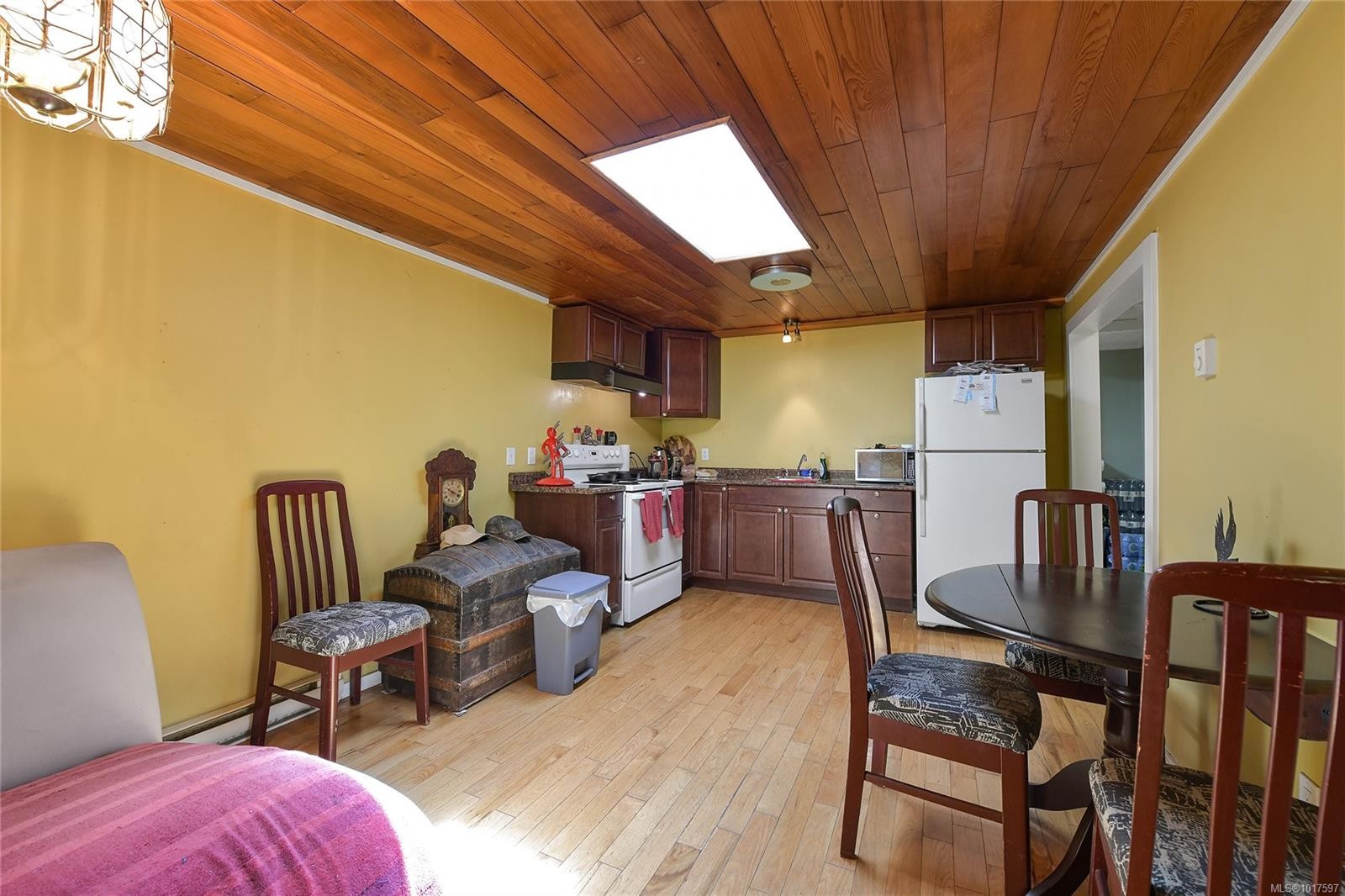 5440 Sooke Rd, Sooke, BC