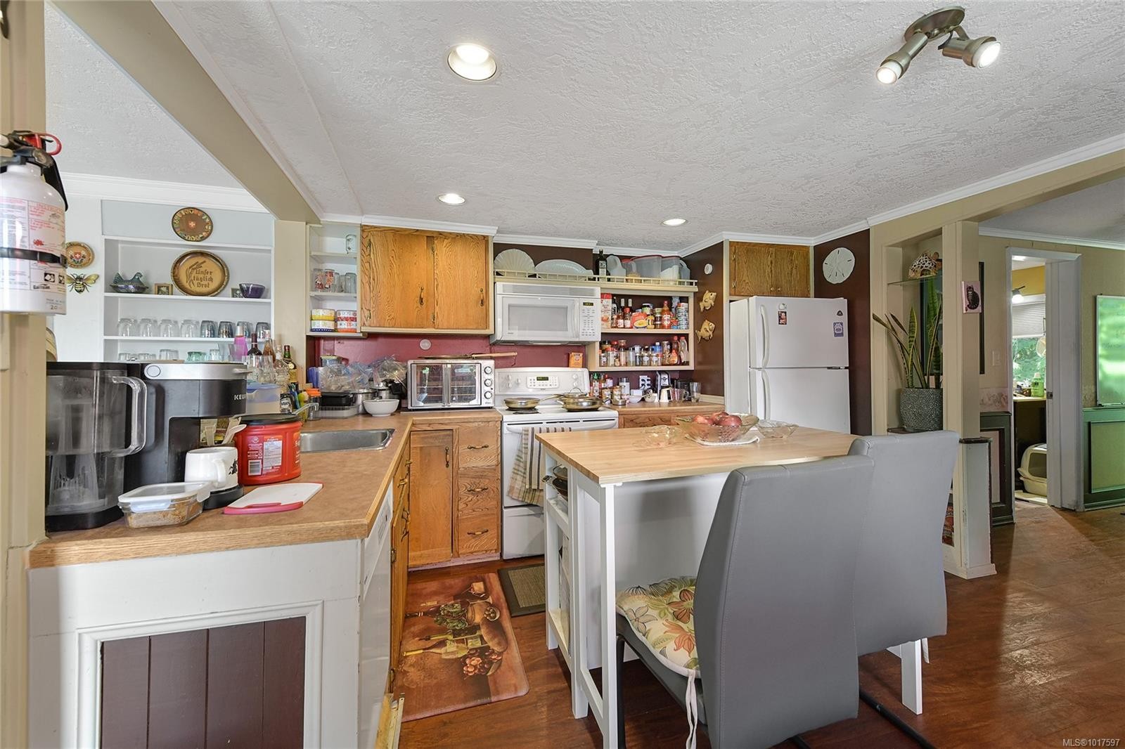 5440 Sooke Rd, Sooke, BC