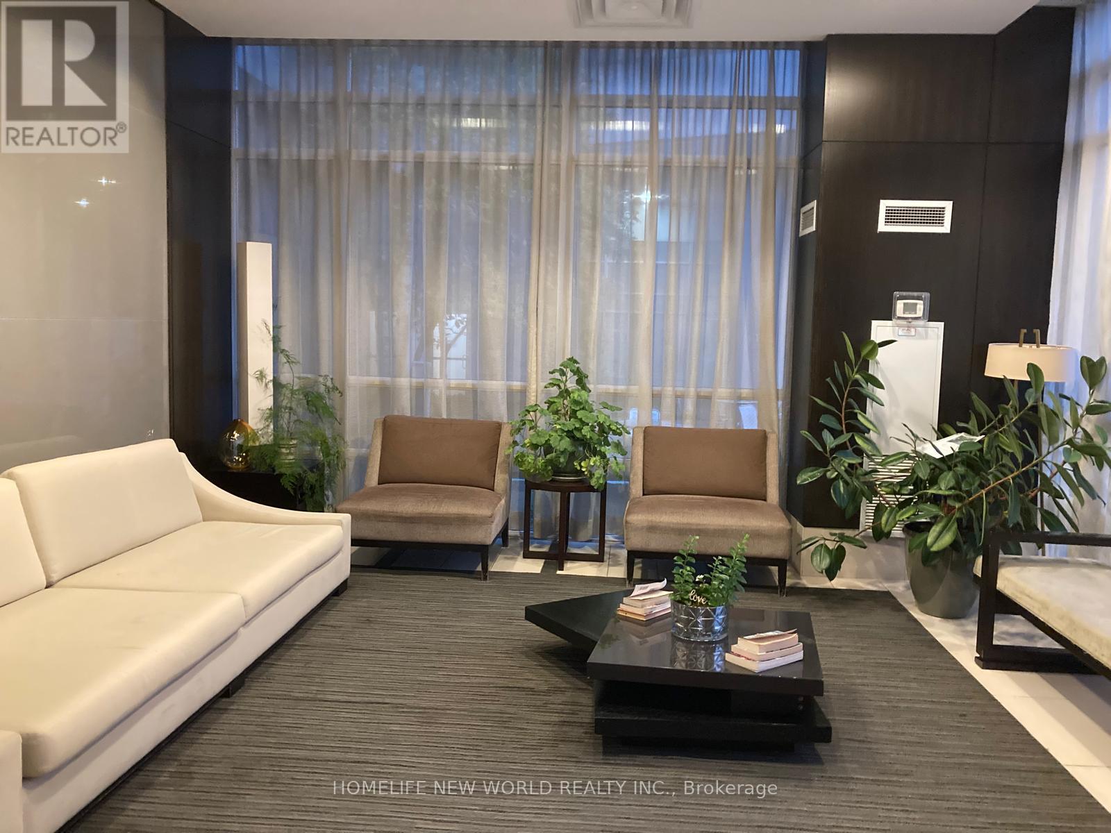 Second Lobby - 1905 - 30 Heron'S Hill Way, Toronto, ON - Indoor