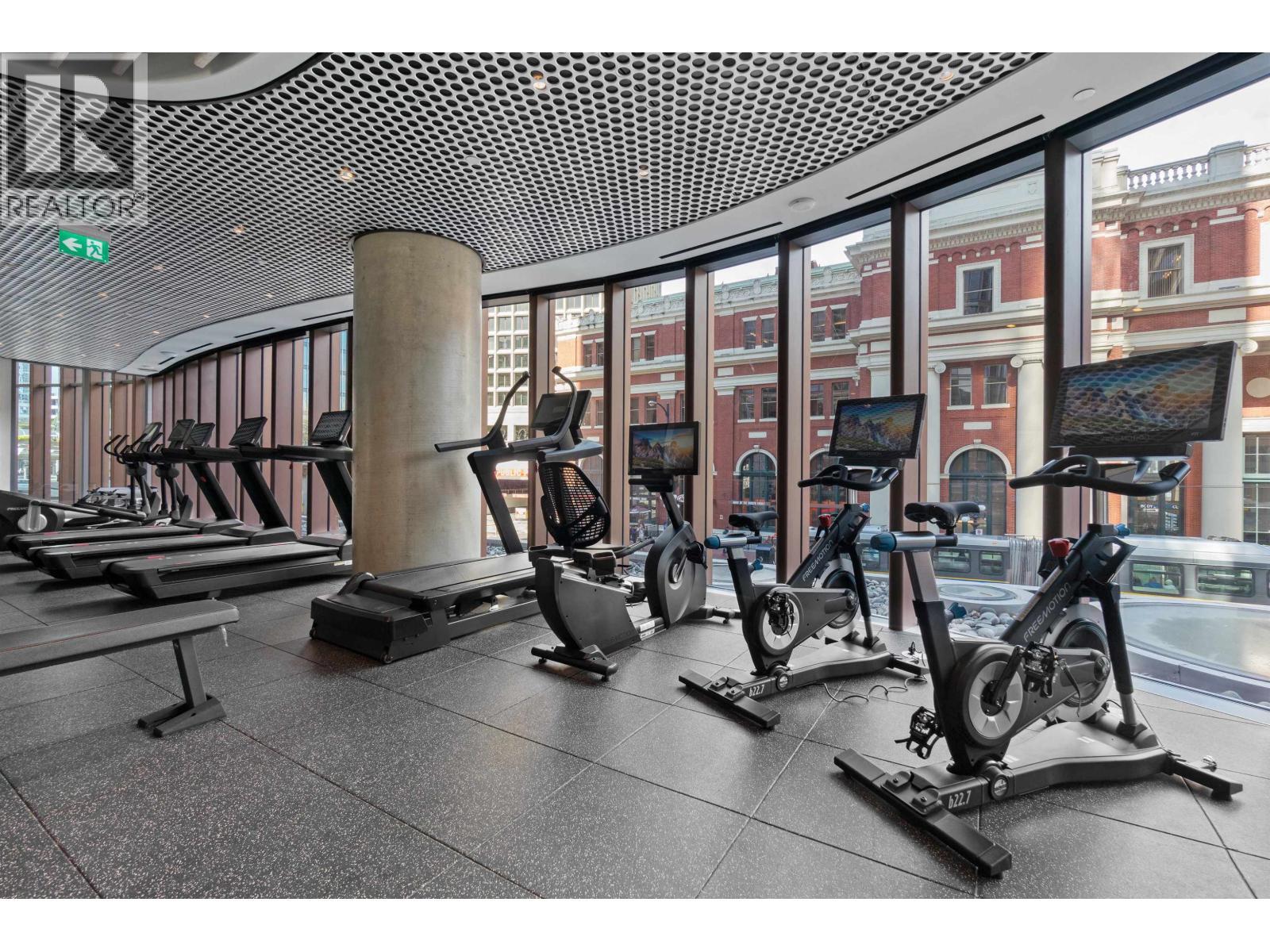 620 320 Granville Street, Vancouver, BC