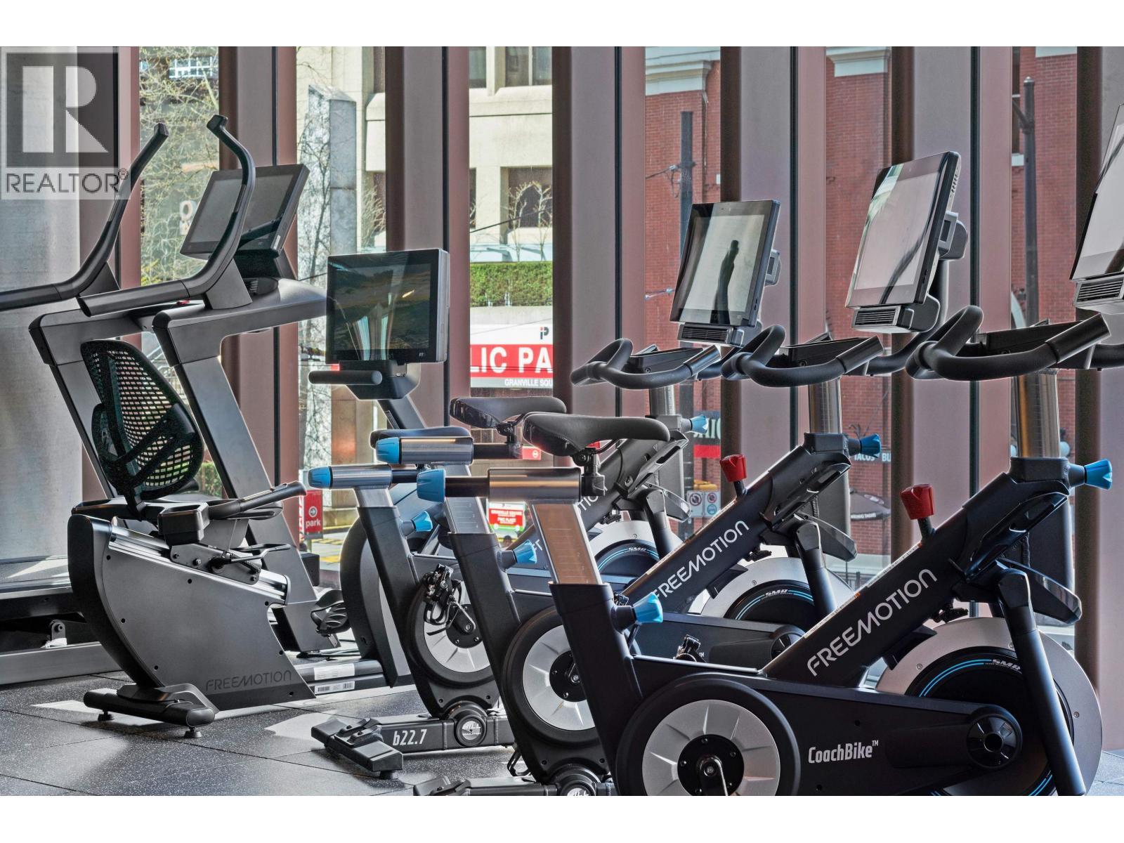 620 320 Granville Street, Vancouver, BC