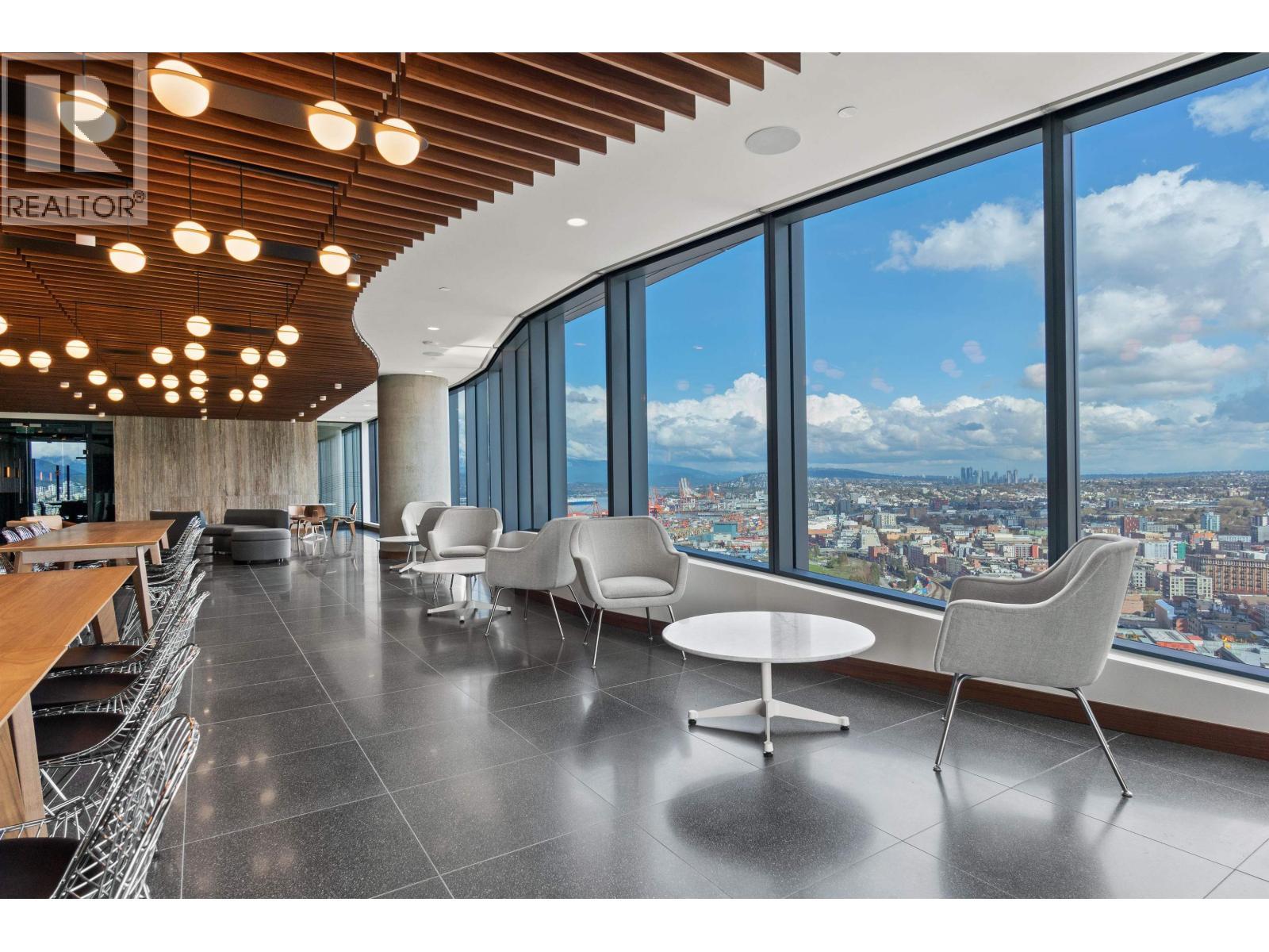 620 320 Granville Street, Vancouver, BC