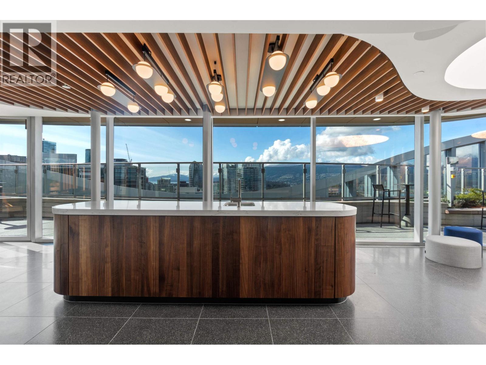 620 320 Granville Street, Vancouver, BC