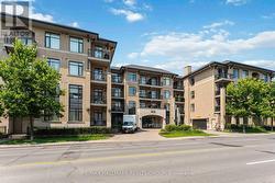 316 - 808 BRONSON AVENUE  Ottawa, ON K1S 5A4