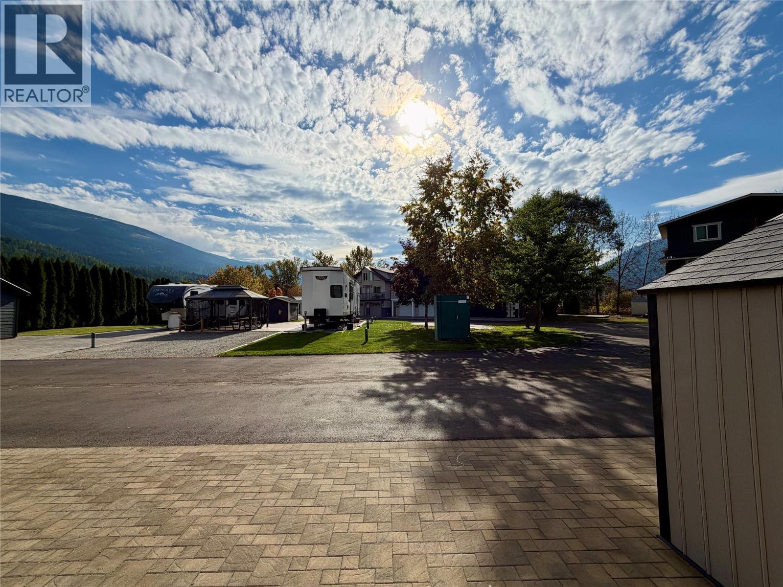 8192 Highway 97A Road Unit# Ls33 Lot# Ls33, Mara, BC