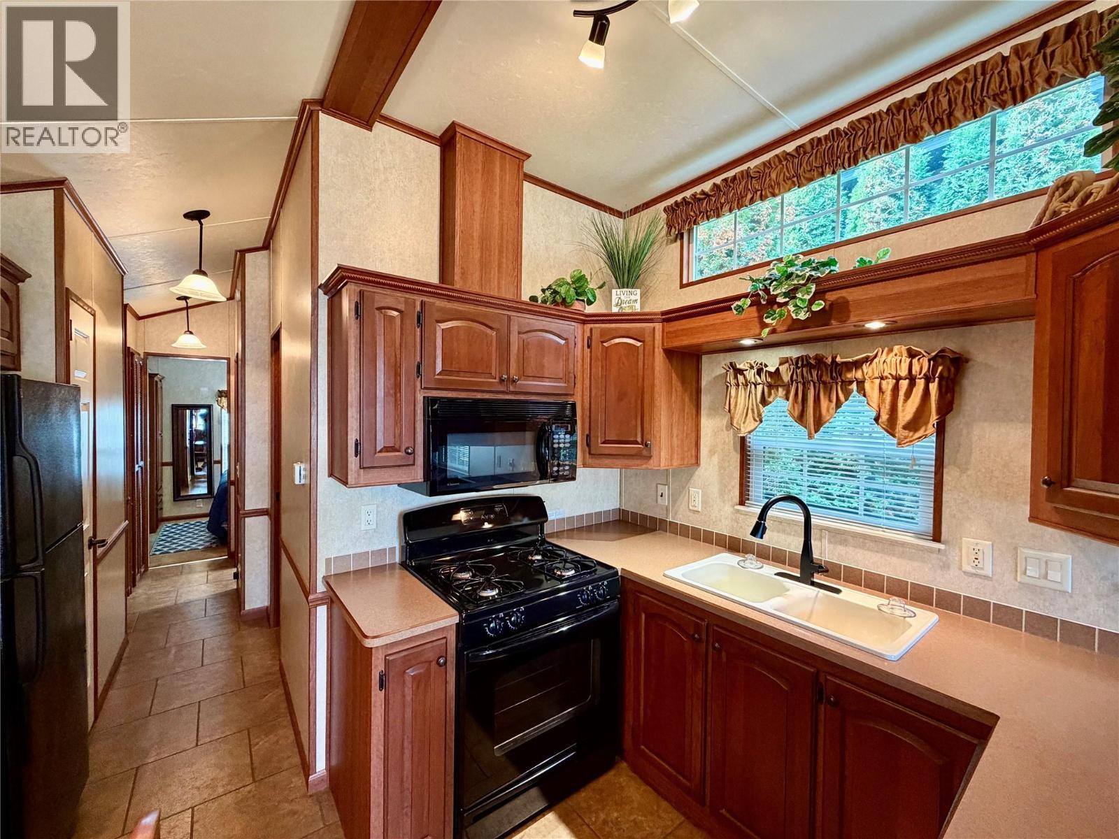 8192 Highway 97A Road Unit# Ls33 Lot# Ls33, Mara, BC