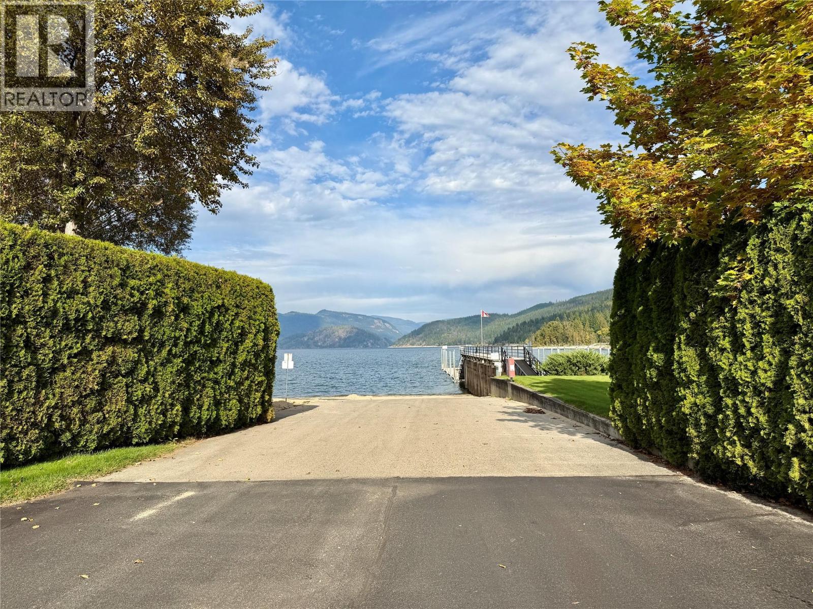 8192 Highway 97A Road Unit# Ls33 Lot# Ls33, Mara, BC