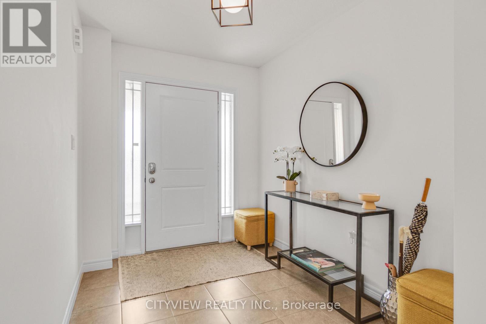 41 Bellagio Avenue, Hamilton, ON - Indoor Photo Showing Other Room