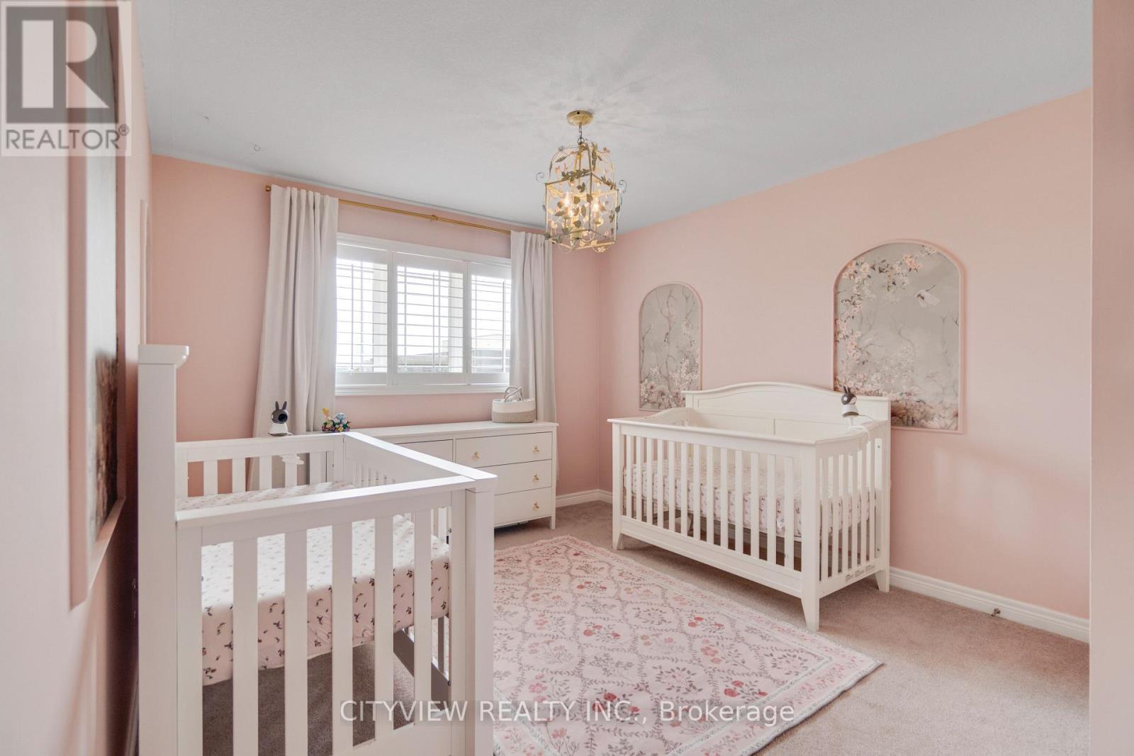 41 Bellagio Avenue, Hamilton, ON - Indoor Photo Showing Bedroom